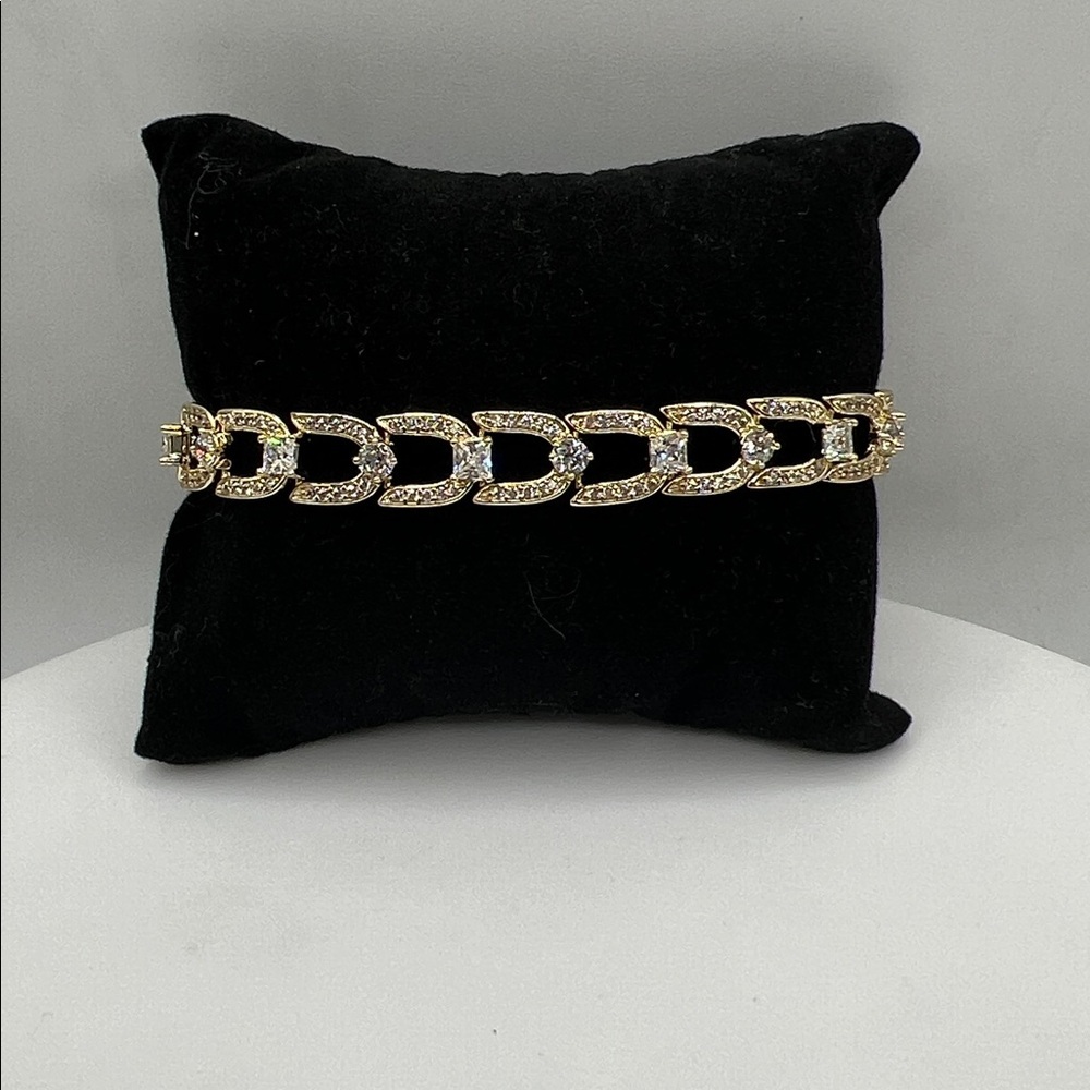 02. 14k Gold Plated over Stainless Steel Bracelet 7” - 8” - Picture 5 of 5